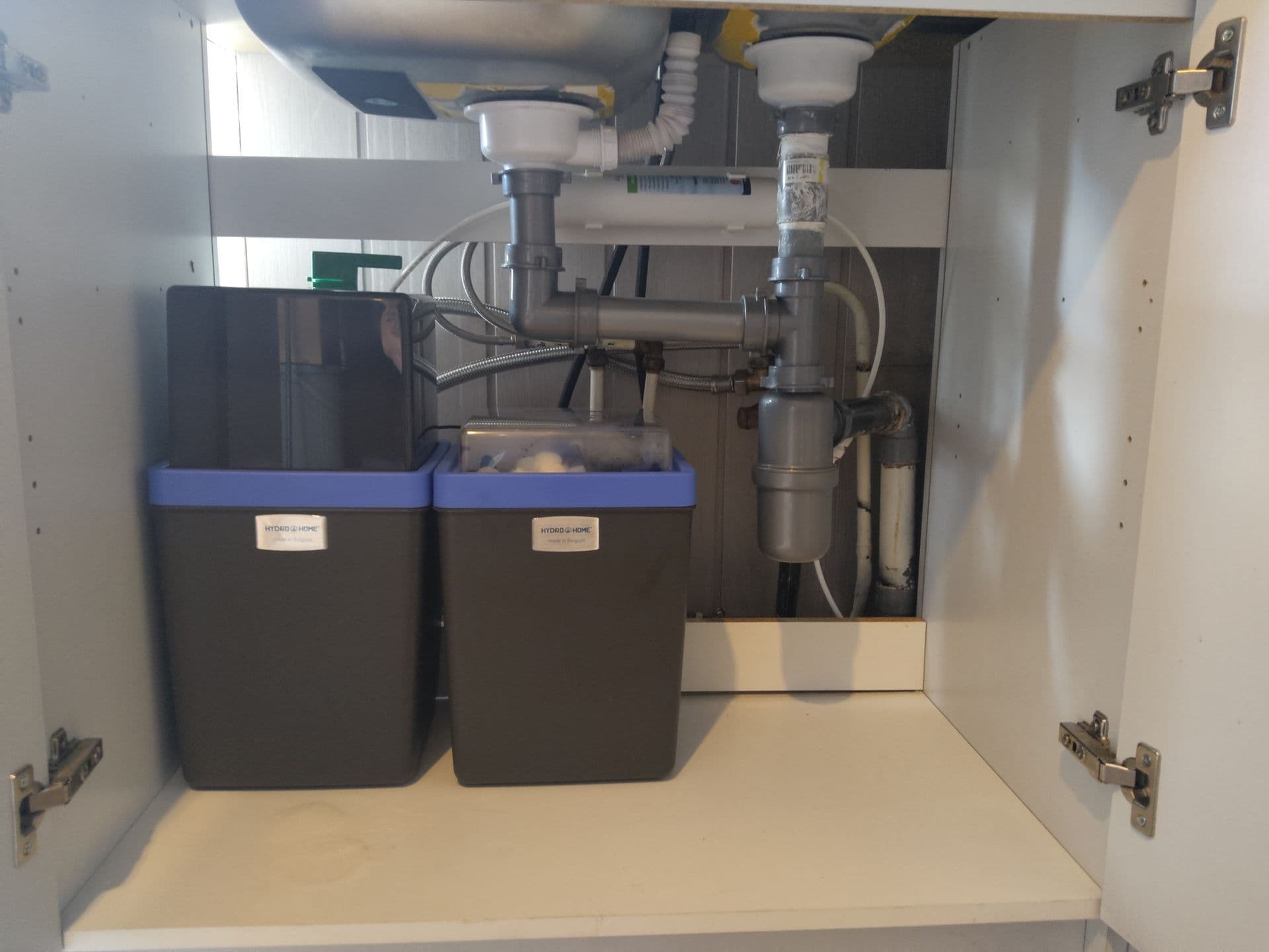 Installation adoucisseur 100 BLS sous évier