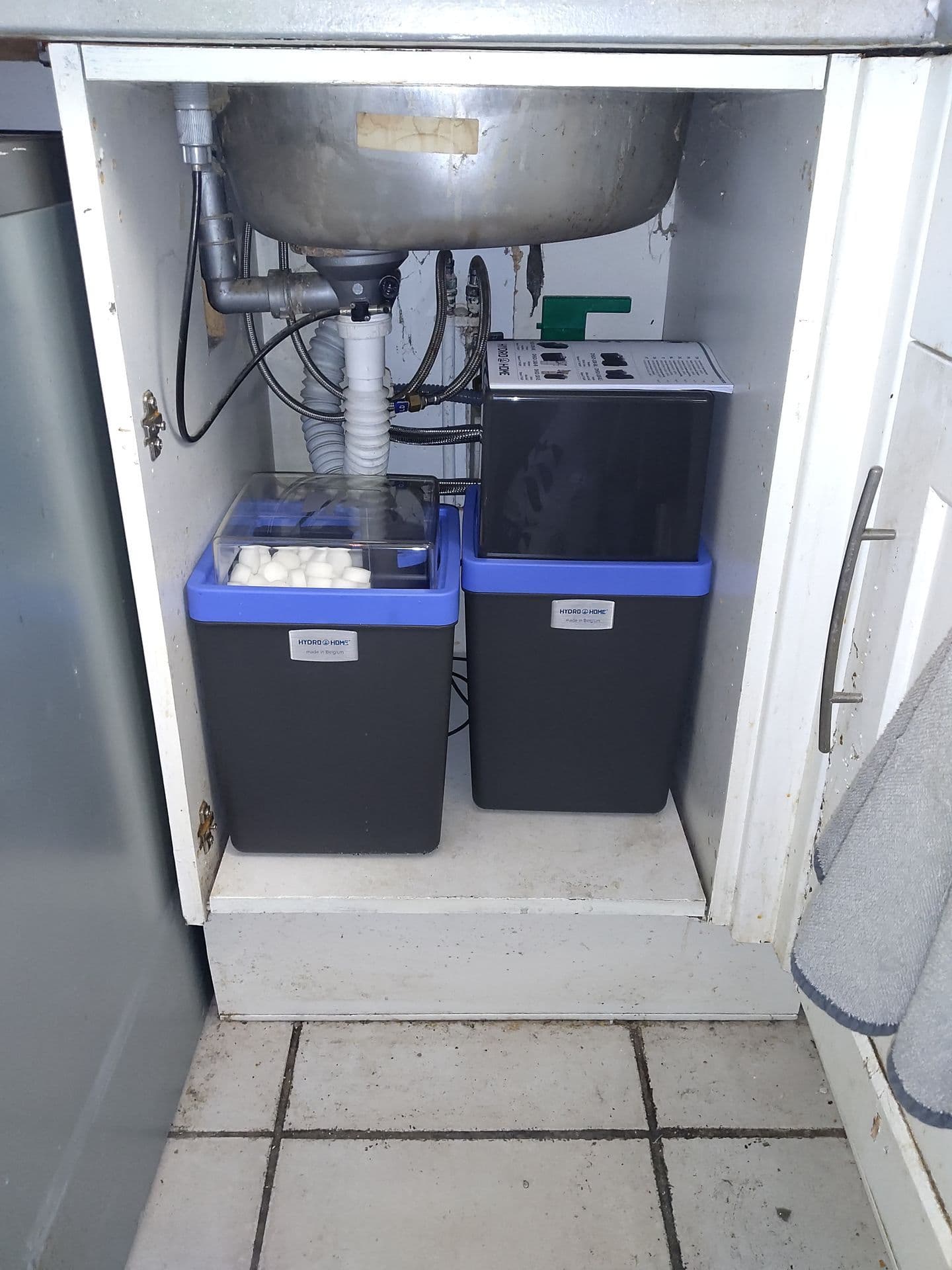 Installation adoucisseur 100BLS sous évier
