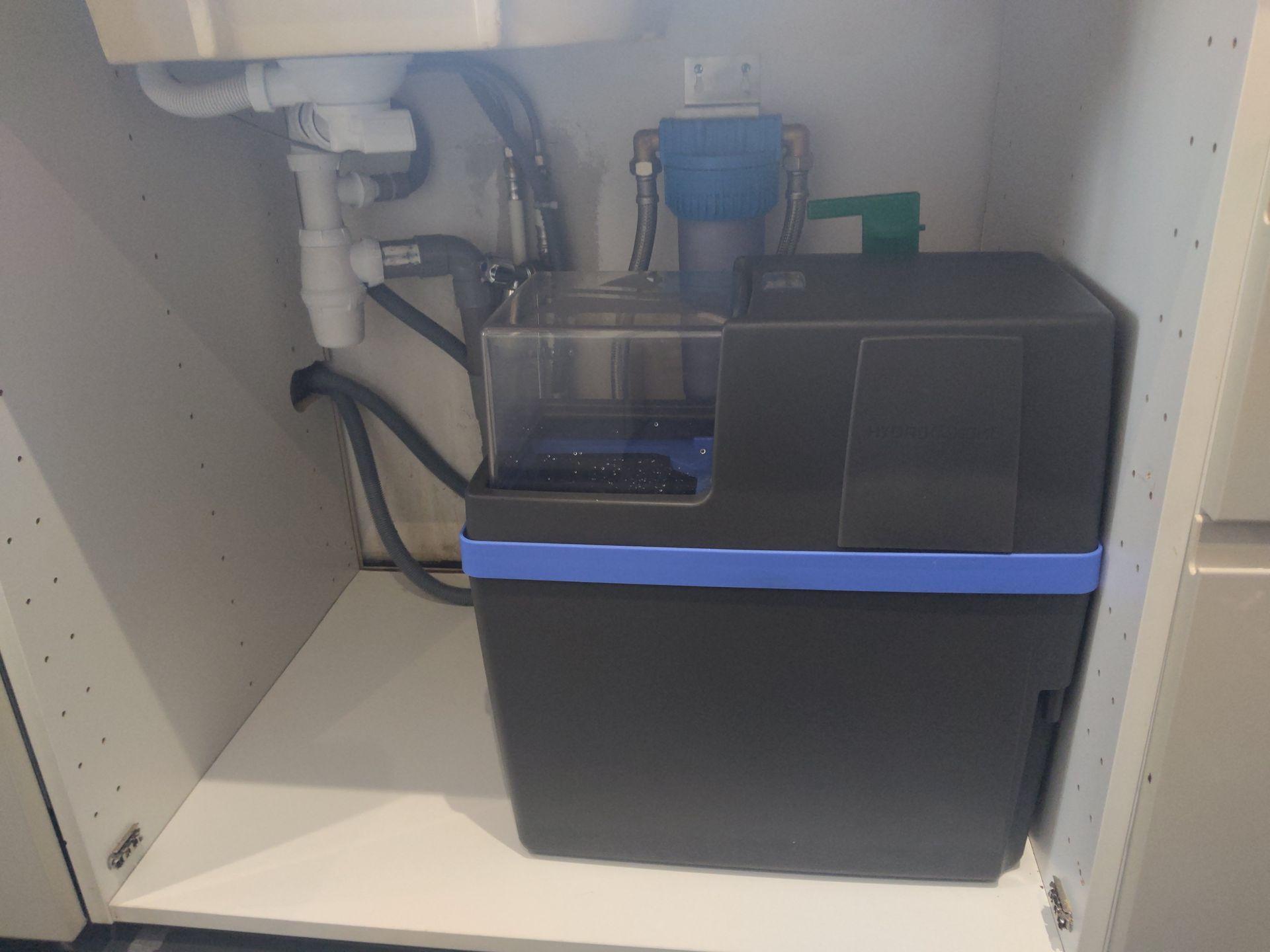 Installation adoucisseur 100M sous évier